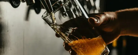 Surprise Me - find a random pub nearby